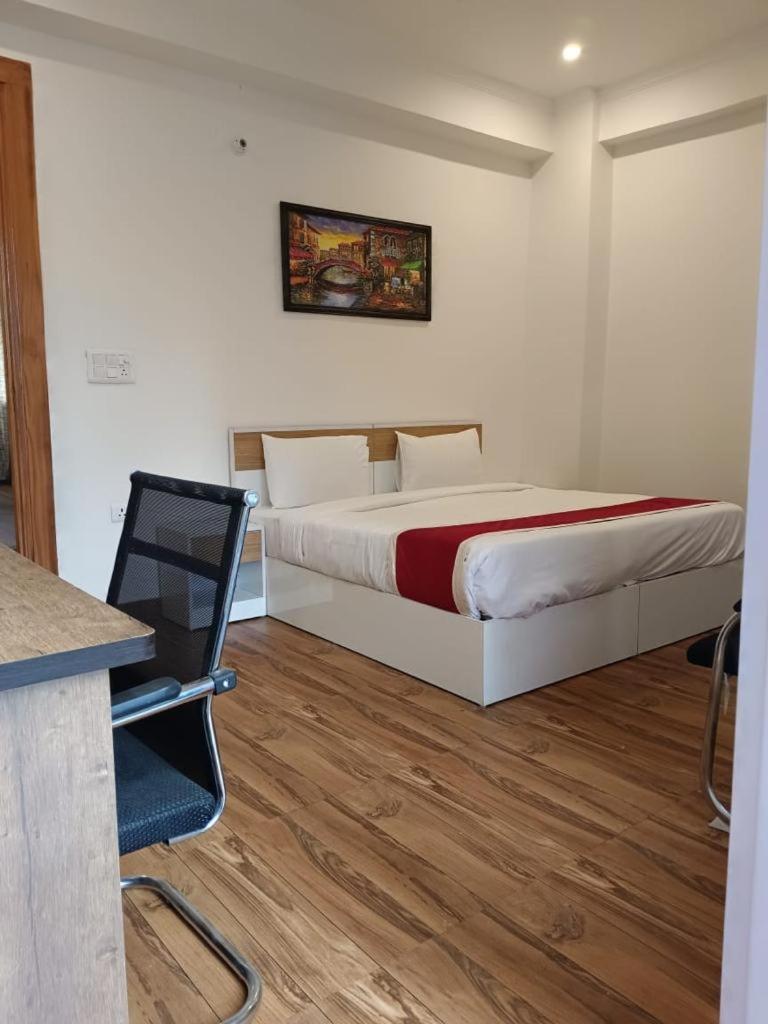 Hotel Bsh Group 노이다 외부 사진