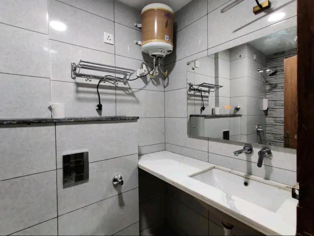 Hotel Bsh Group 노이다 외부 사진